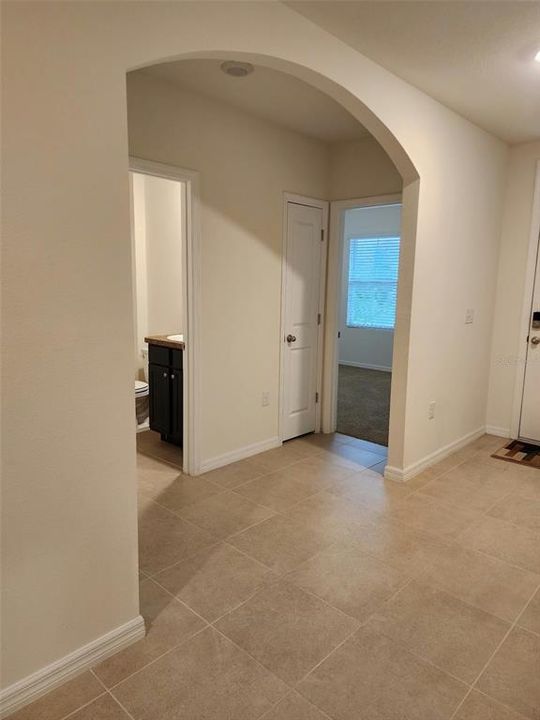 En Venta: $275,000 (3 camas, 2 baños, 1670 Pies cuadrados)