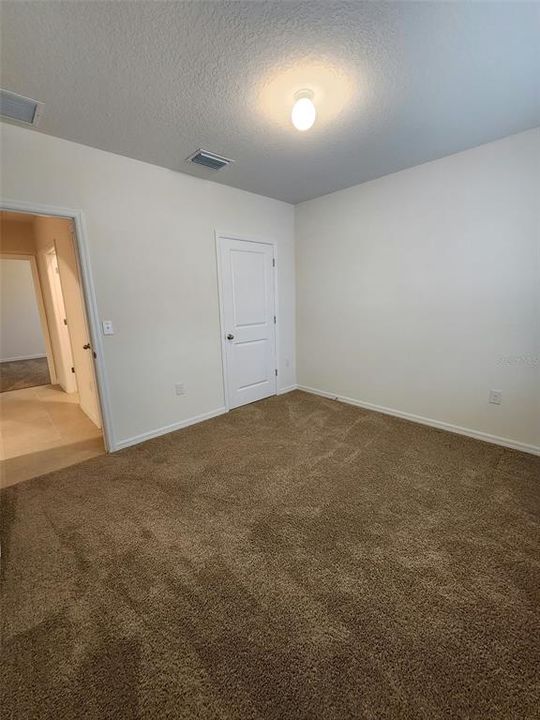 En Venta: $275,000 (3 camas, 2 baños, 1670 Pies cuadrados)