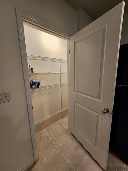 En Venta: $275,000 (3 camas, 2 baños, 1670 Pies cuadrados)