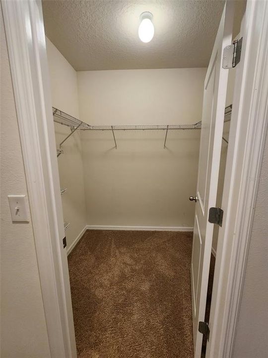 En Venta: $275,000 (3 camas, 2 baños, 1670 Pies cuadrados)