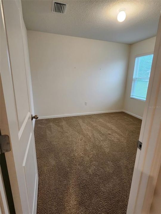 En Venta: $275,000 (3 camas, 2 baños, 1670 Pies cuadrados)