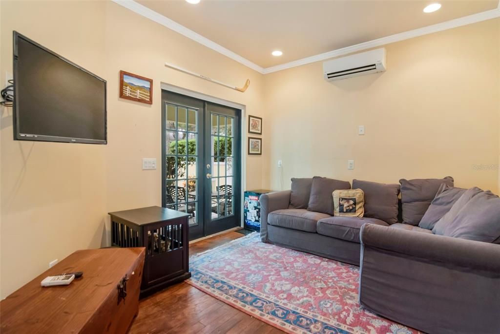 En Venta: $1,200,000 (4 camas, 2 baños, 2544 Pies cuadrados)
