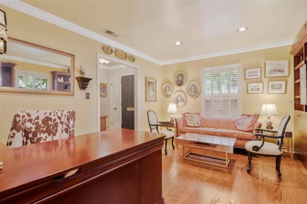 En Venta: $1,200,000 (4 camas, 2 baños, 2544 Pies cuadrados)
