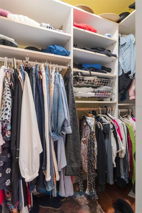 En Venta: $1,200,000 (4 camas, 2 baños, 2544 Pies cuadrados)