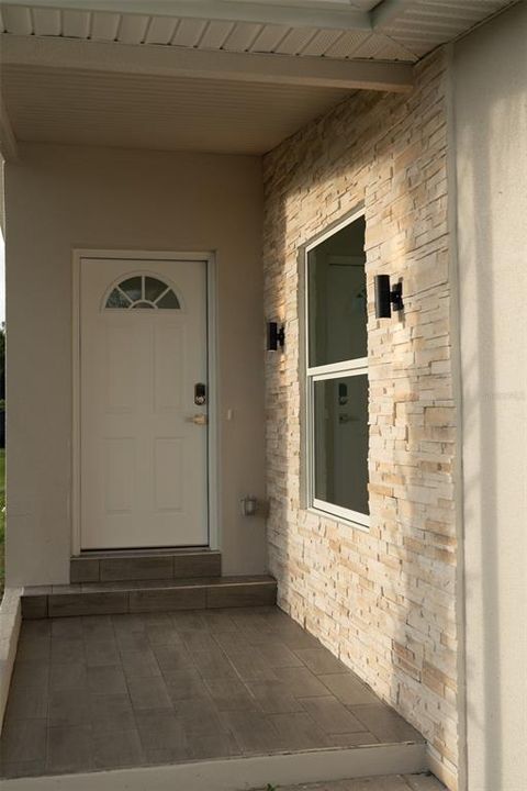 For Sale: $249,500 (3 beds, 2 baths, 1100 Square Feet)
