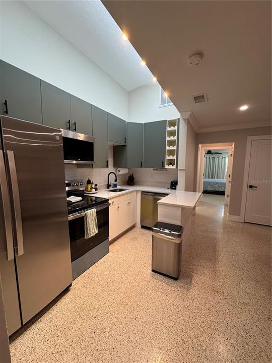 En Venta: $525,000 (4 camas, 0 baños, 1736 Pies cuadrados)