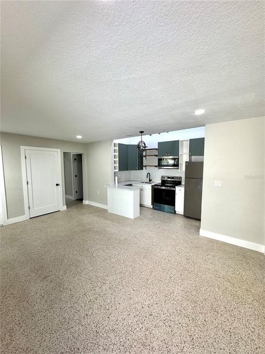 En Venta: $525,000 (4 camas, 0 baños, 1736 Pies cuadrados)