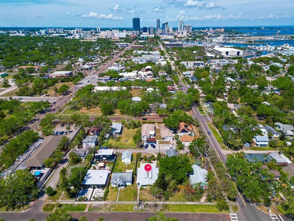 En Venta: $525,000 (4 camas, 0 baños, 1736 Pies cuadrados)