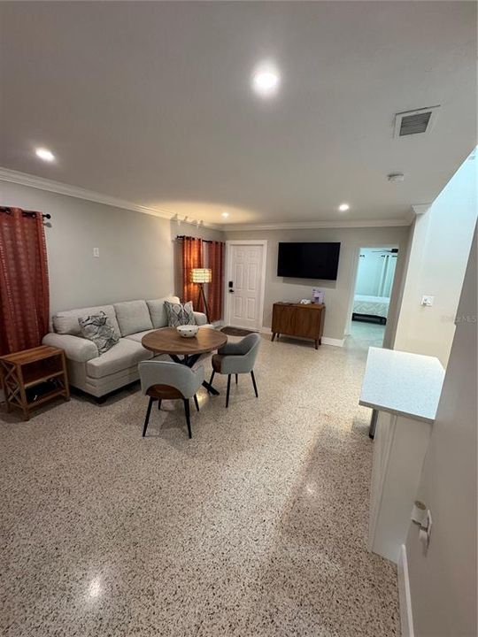 En Venta: $525,000 (4 camas, 0 baños, 1736 Pies cuadrados)