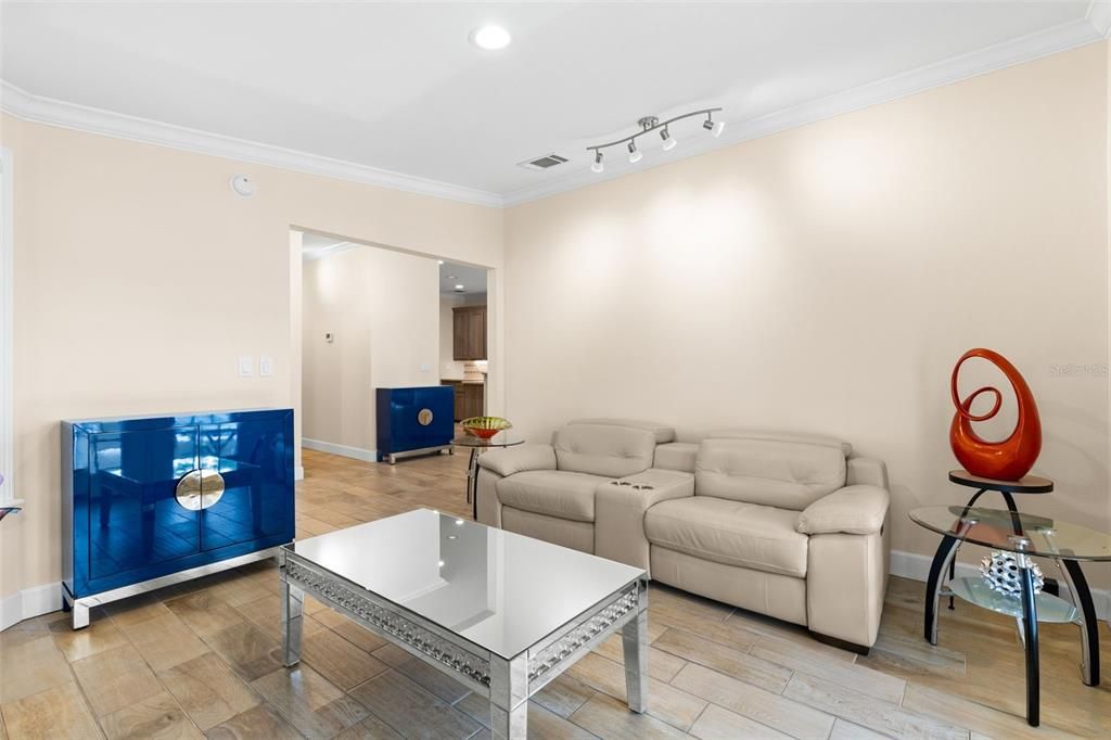For Sale: $450,000 (2 beds, 2 baths, 2358 Square Feet)