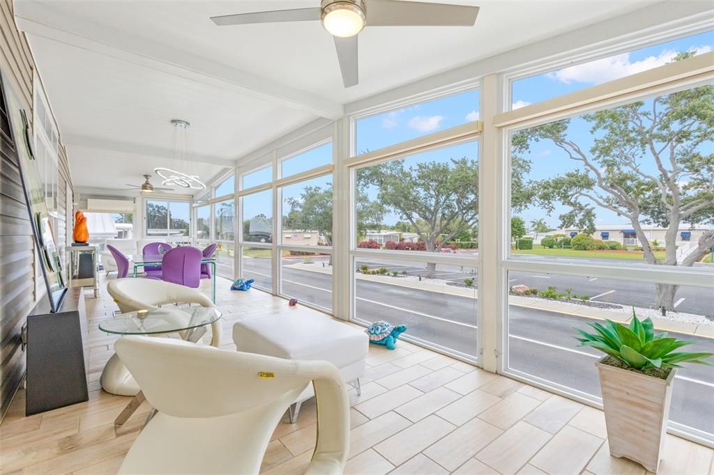 For Sale: $450,000 (2 beds, 2 baths, 2358 Square Feet)