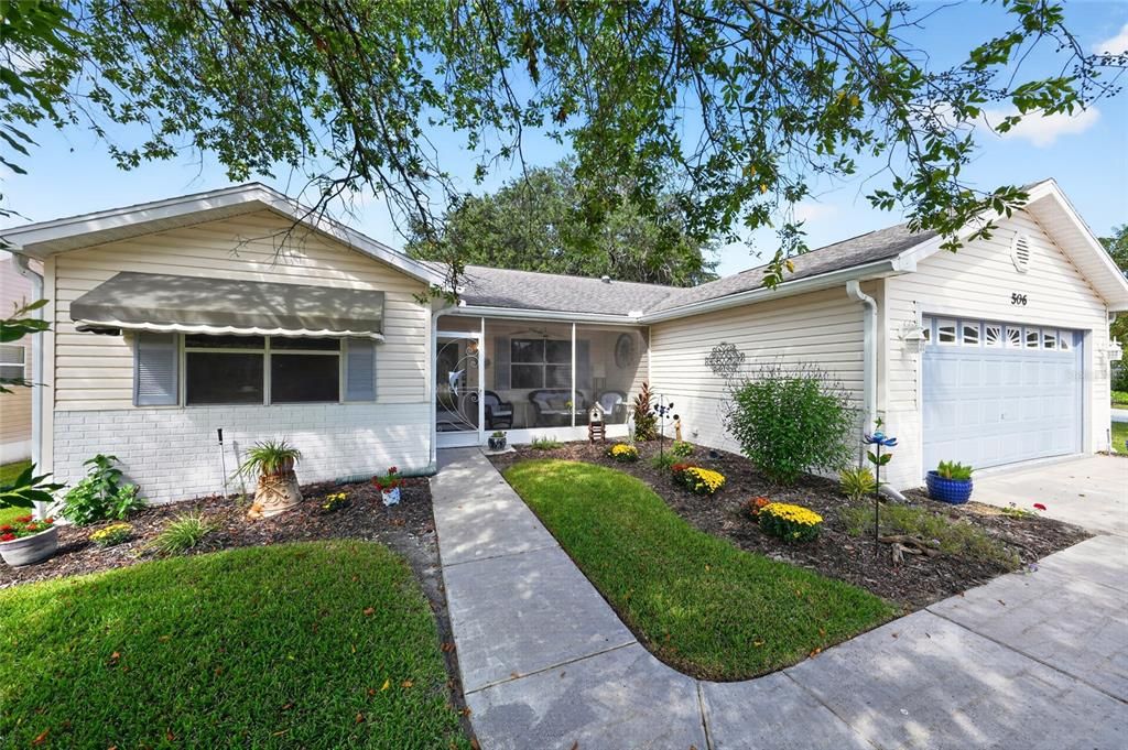 For Sale: $315,000 (3 beds, 2 baths, 1527 Square Feet)