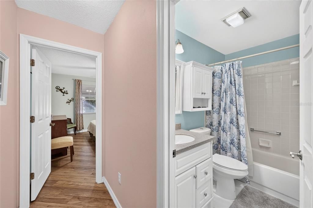 For Sale: $315,000 (3 beds, 2 baths, 1527 Square Feet)