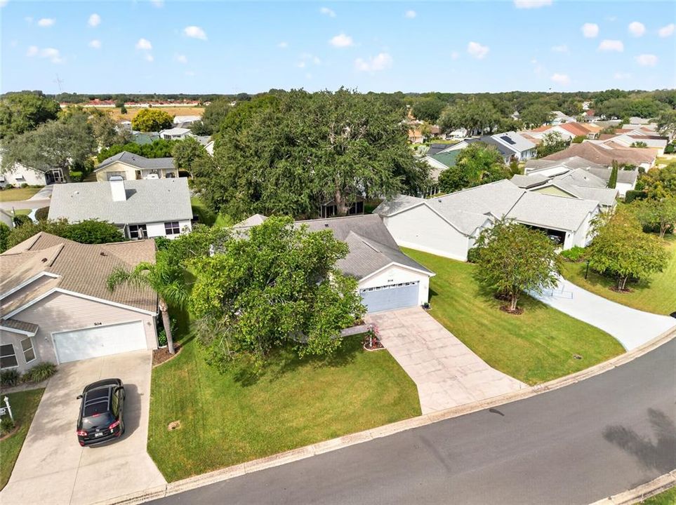 For Sale: $315,000 (3 beds, 2 baths, 1527 Square Feet)