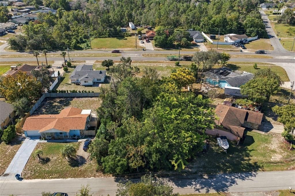 На продажу: $60,000 (0.23 acres)