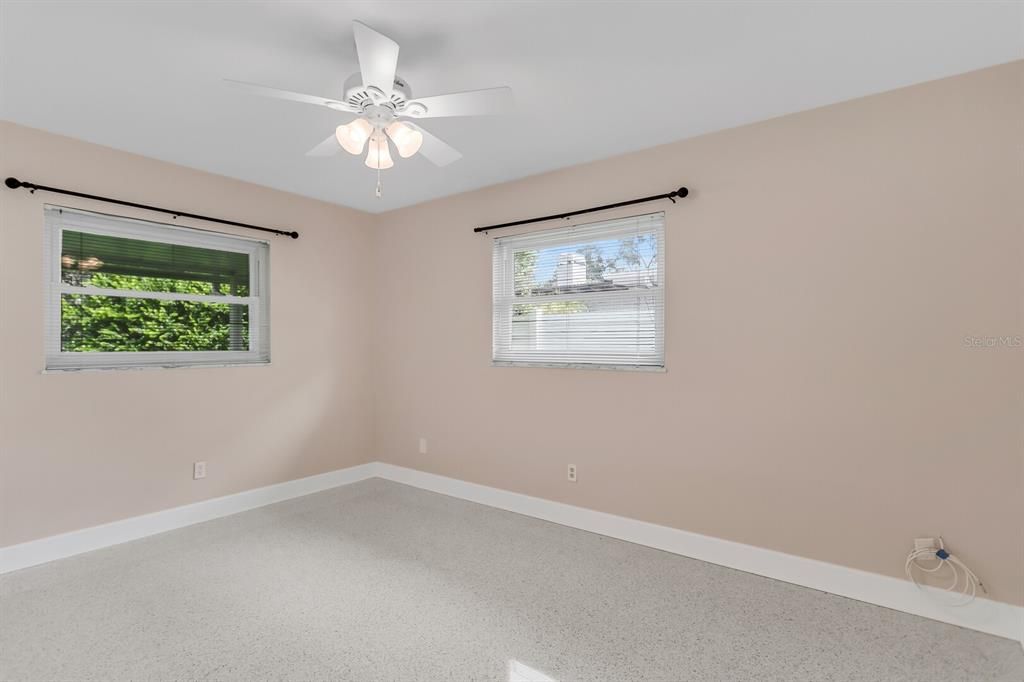 For Sale: $559,000 (3 beds, 2 baths, 1506 Square Feet)