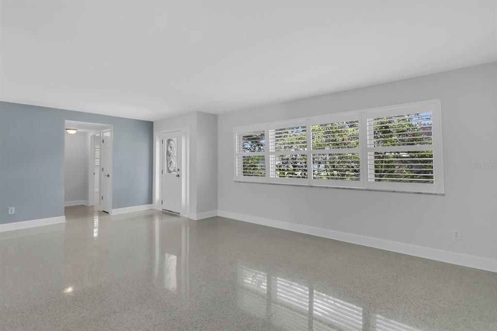 For Sale: $559,000 (3 beds, 2 baths, 1506 Square Feet)