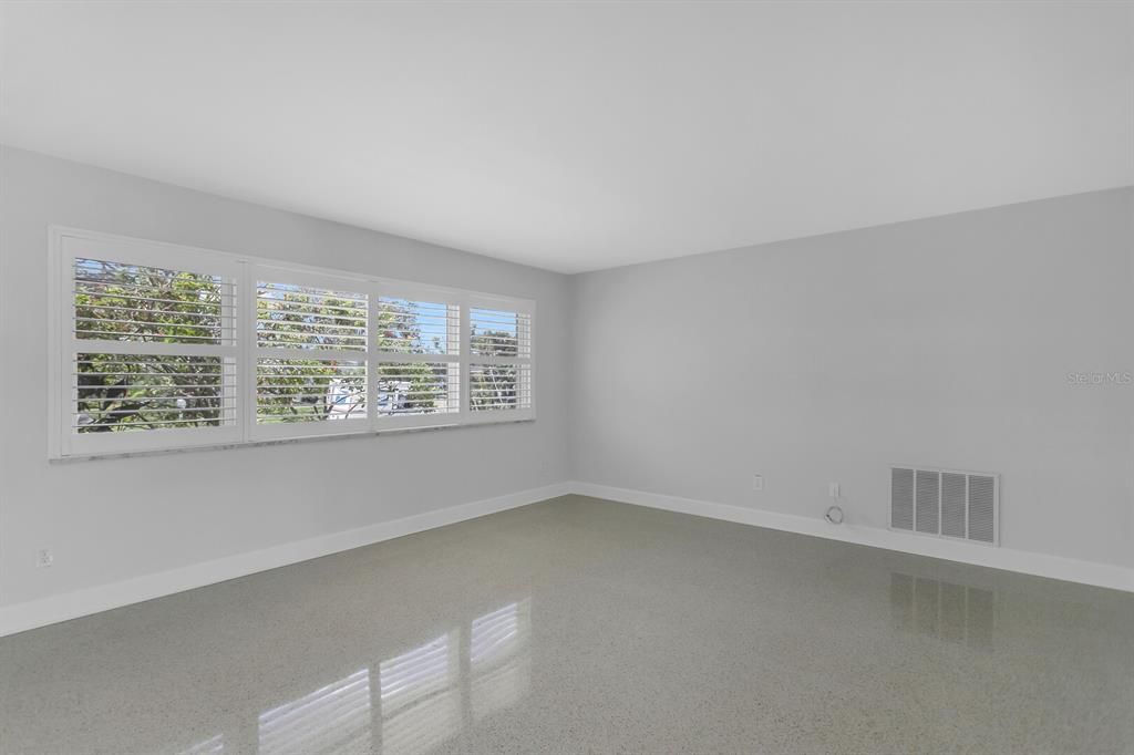 For Sale: $559,000 (3 beds, 2 baths, 1506 Square Feet)