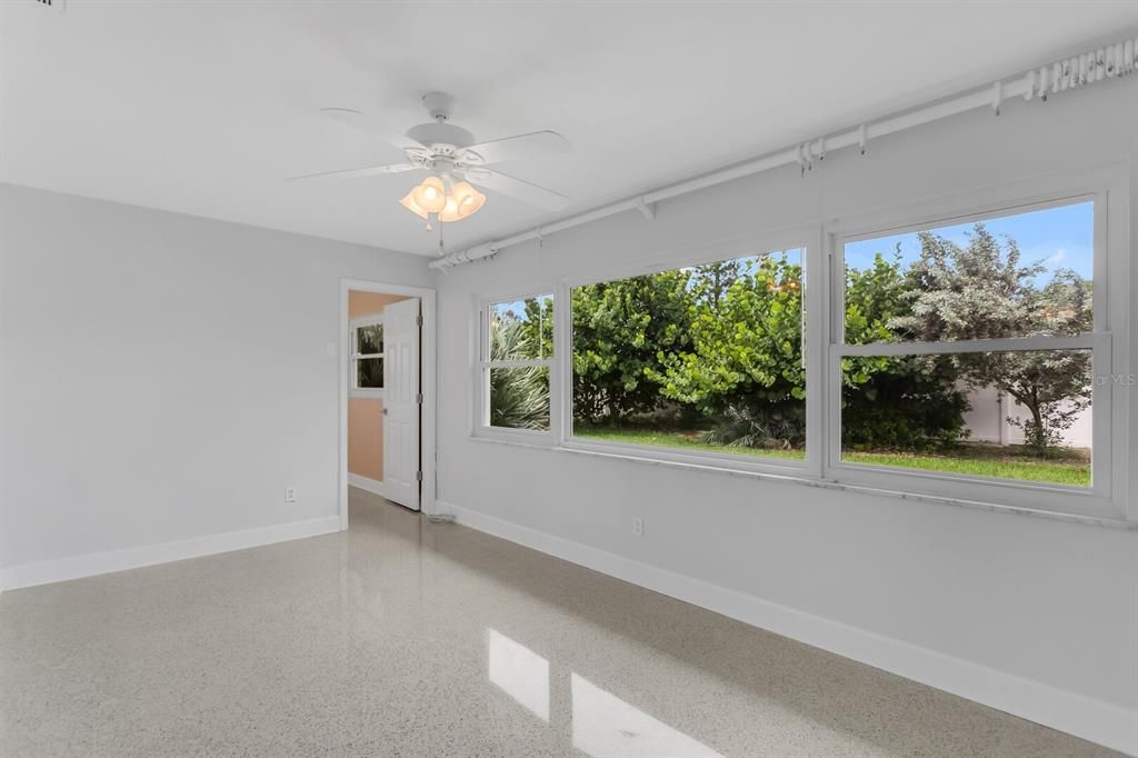 For Sale: $559,000 (3 beds, 2 baths, 1506 Square Feet)