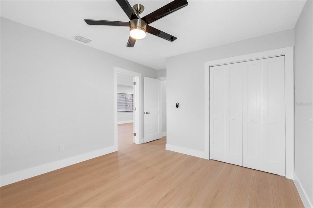 For Sale: $479,990 (3 beds, 3 baths, 1549 Square Feet)