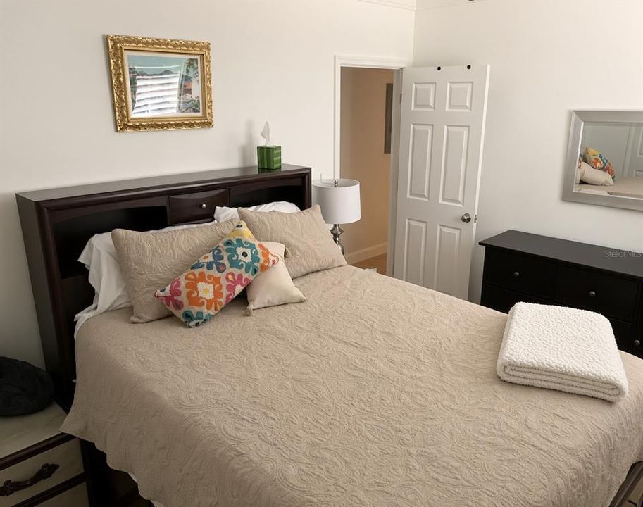 For Sale: $799,000 (4 beds, 0 baths, 2013 Square Feet)