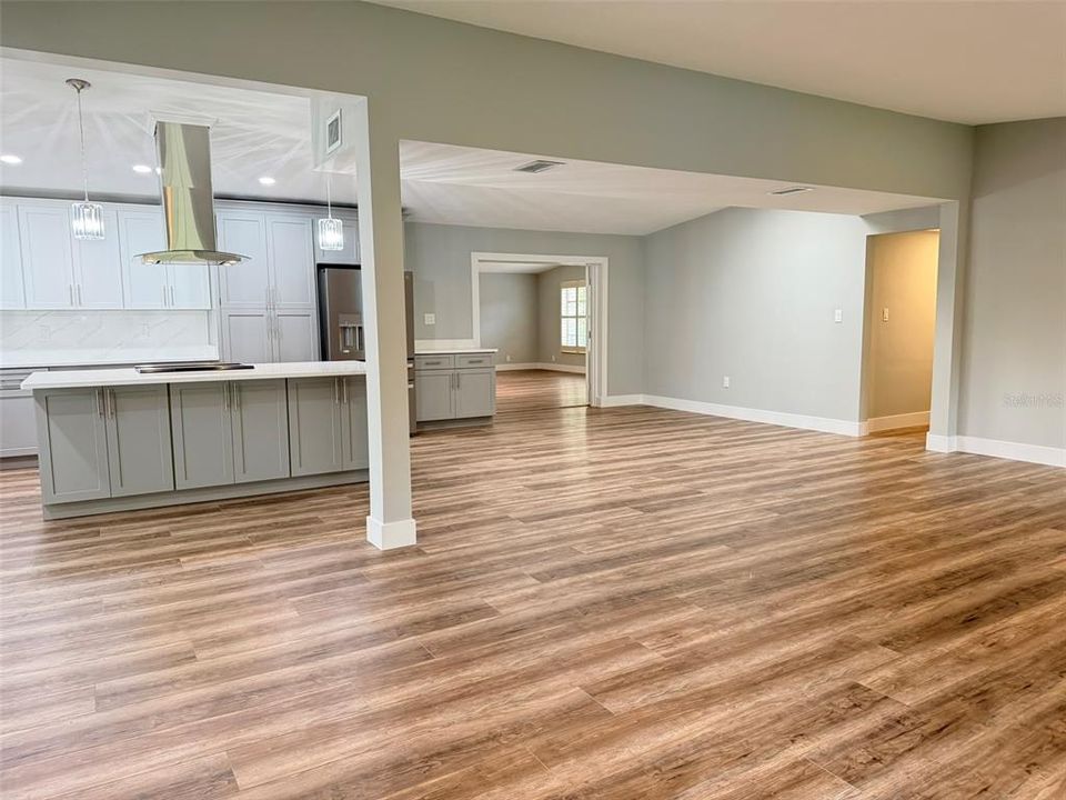 В аренду: $6,495 (5 спален, 2 ванн, 2750 Квадратных фут)