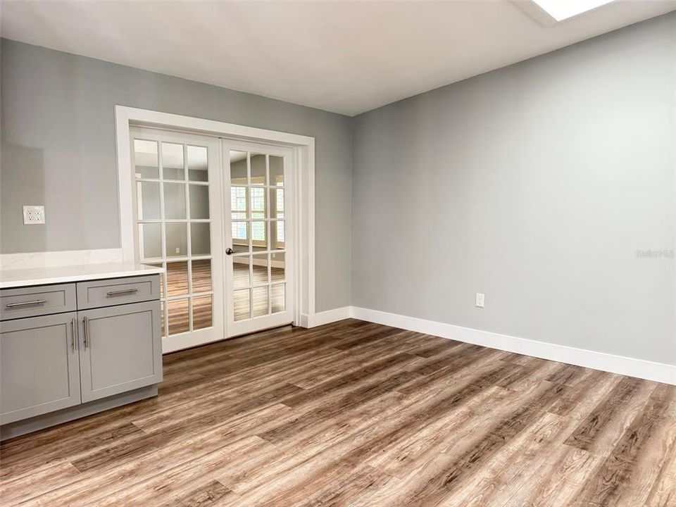 В аренду: $6,495 (5 спален, 2 ванн, 2750 Квадратных фут)