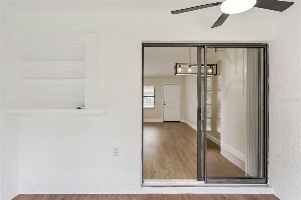 En Venta: $198,500 (2 camas, 2 baños, 986 Pies cuadrados)
