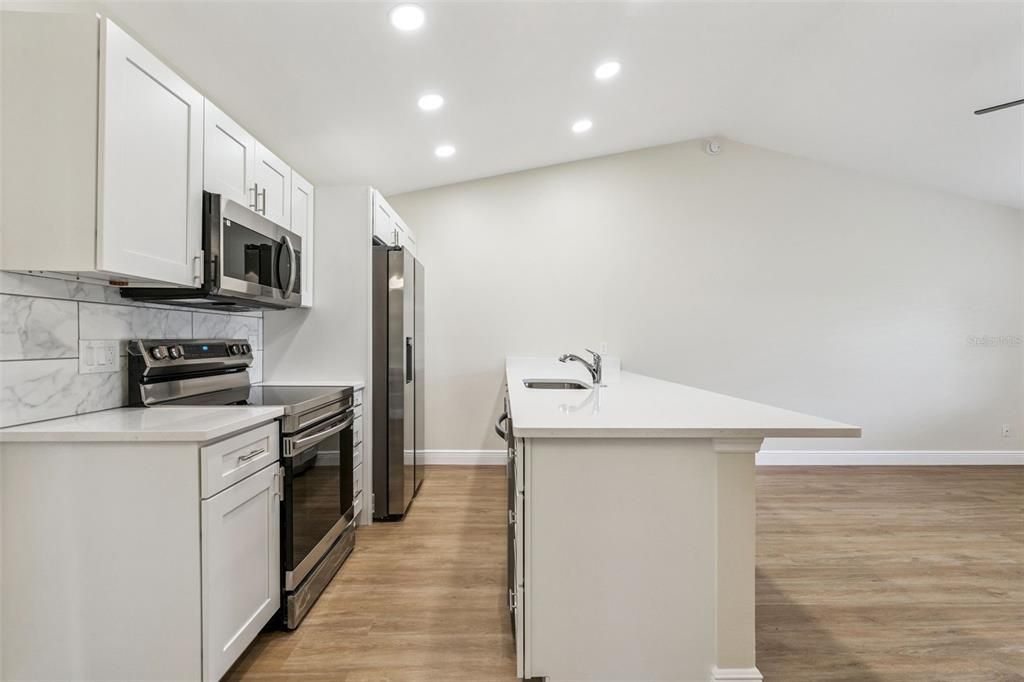 En Venta: $198,500 (2 camas, 2 baños, 986 Pies cuadrados)