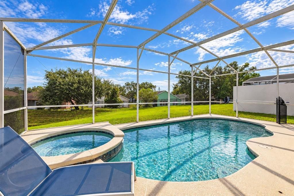 En Venta: $355,000 (3 camas, 2 baños, 1373 Pies cuadrados)