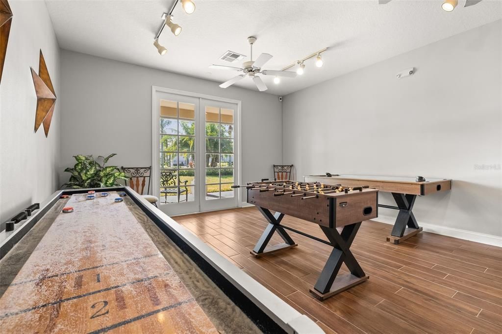 En Venta: $355,000 (3 camas, 2 baños, 1373 Pies cuadrados)