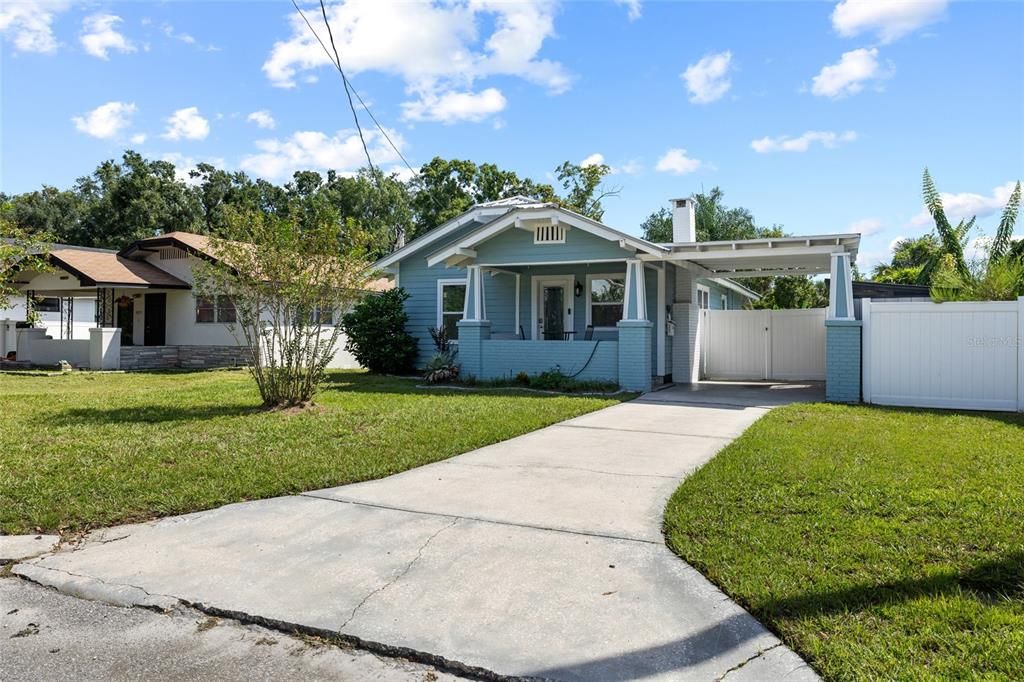 For Sale: $415,000 (3 beds, 2 baths, 1125 Square Feet)
