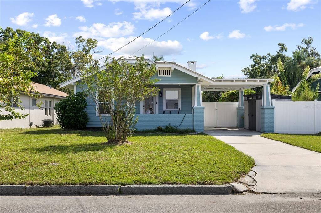 For Sale: $415,000 (3 beds, 2 baths, 1125 Square Feet)