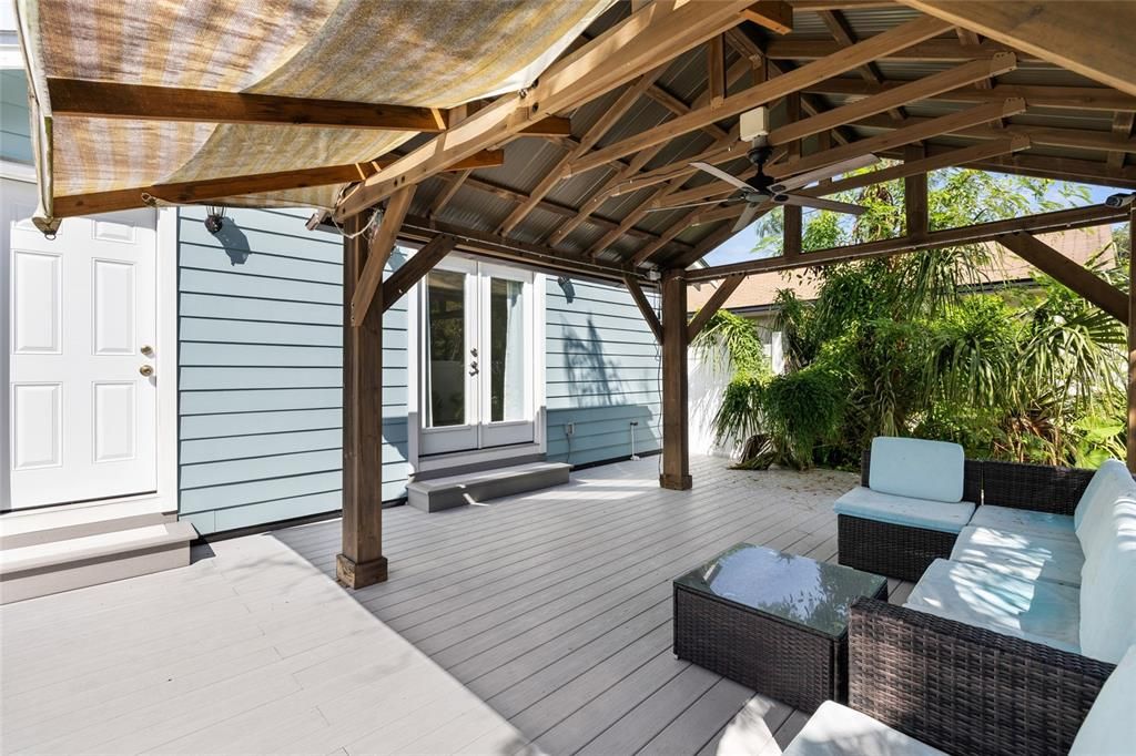 For Sale: $415,000 (3 beds, 2 baths, 1125 Square Feet)