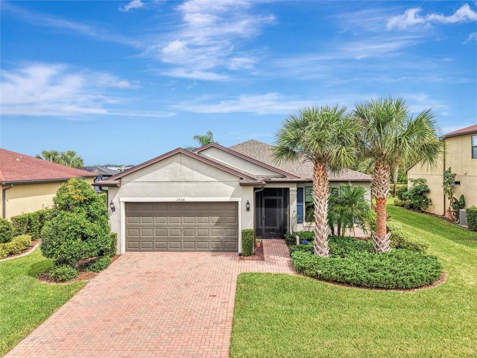 For Sale: $359,700 (3 beds, 2 baths, 1972 Square Feet)