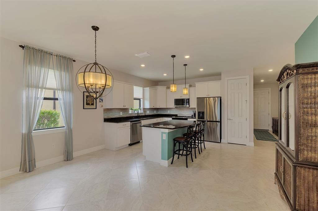For Sale: $359,700 (3 beds, 2 baths, 1972 Square Feet)