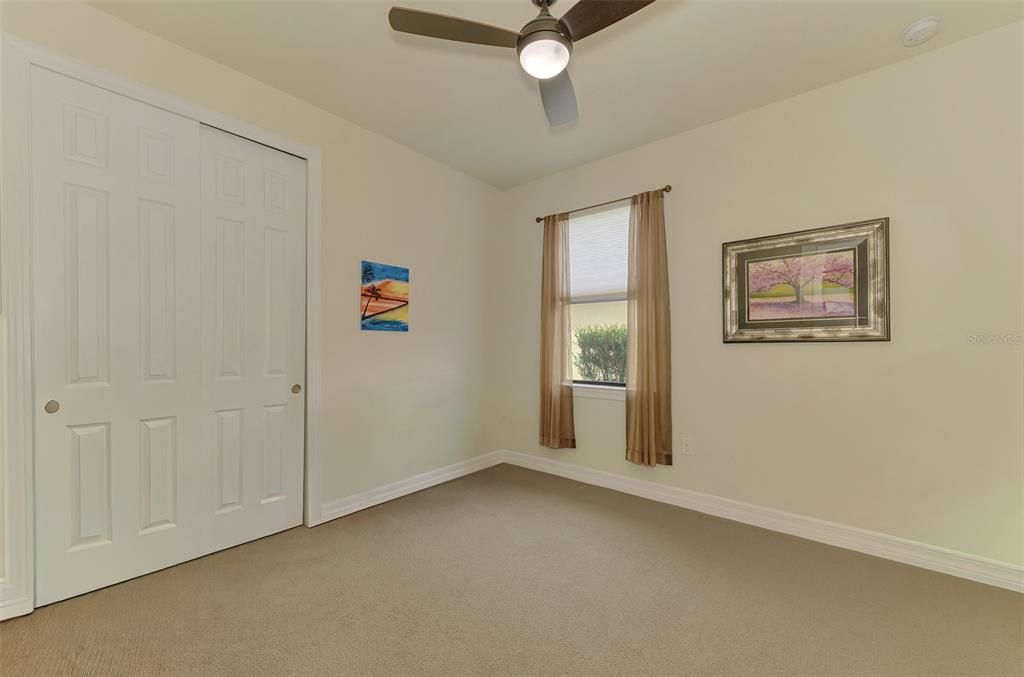 For Sale: $359,700 (3 beds, 2 baths, 1972 Square Feet)