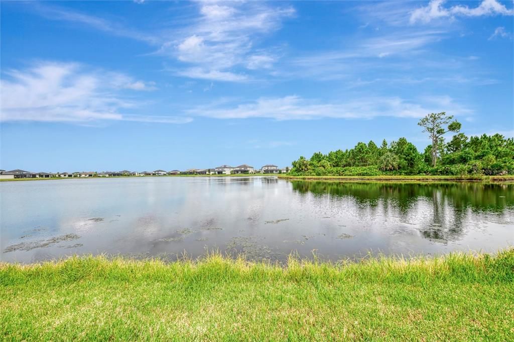 For Sale: $359,700 (3 beds, 2 baths, 1972 Square Feet)