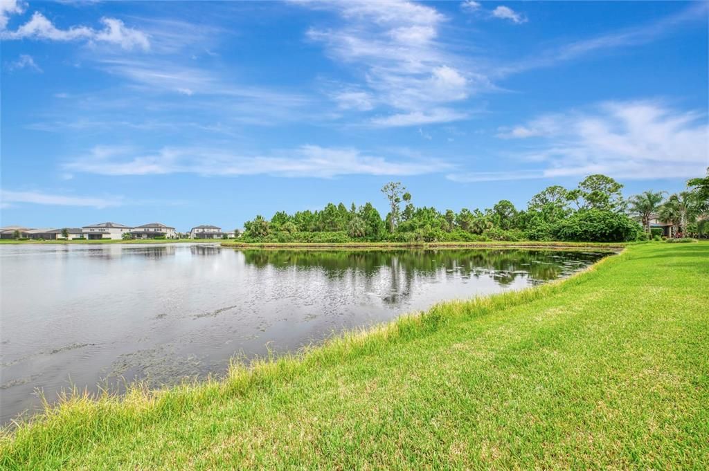 For Sale: $359,700 (3 beds, 2 baths, 1972 Square Feet)