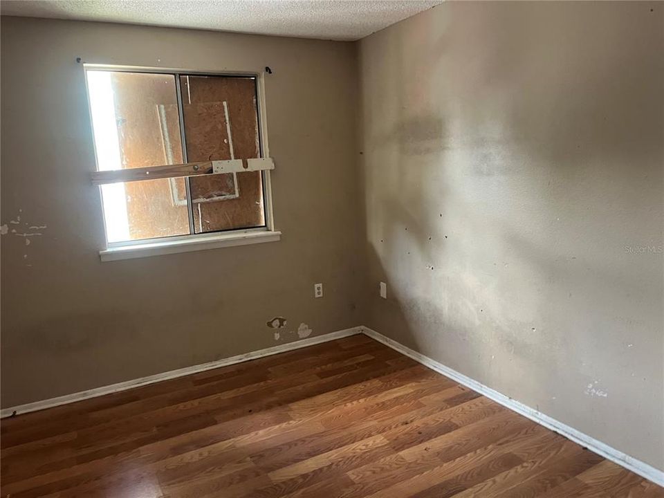 На продажу: $189,000 (3 спален, 2 ванн, 1216 Квадратных фут)