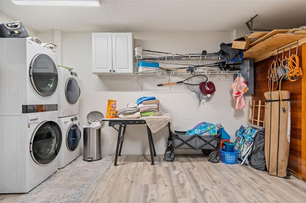 En Venta: $419,900 (3 camas, 2 baños, 1372 Pies cuadrados)