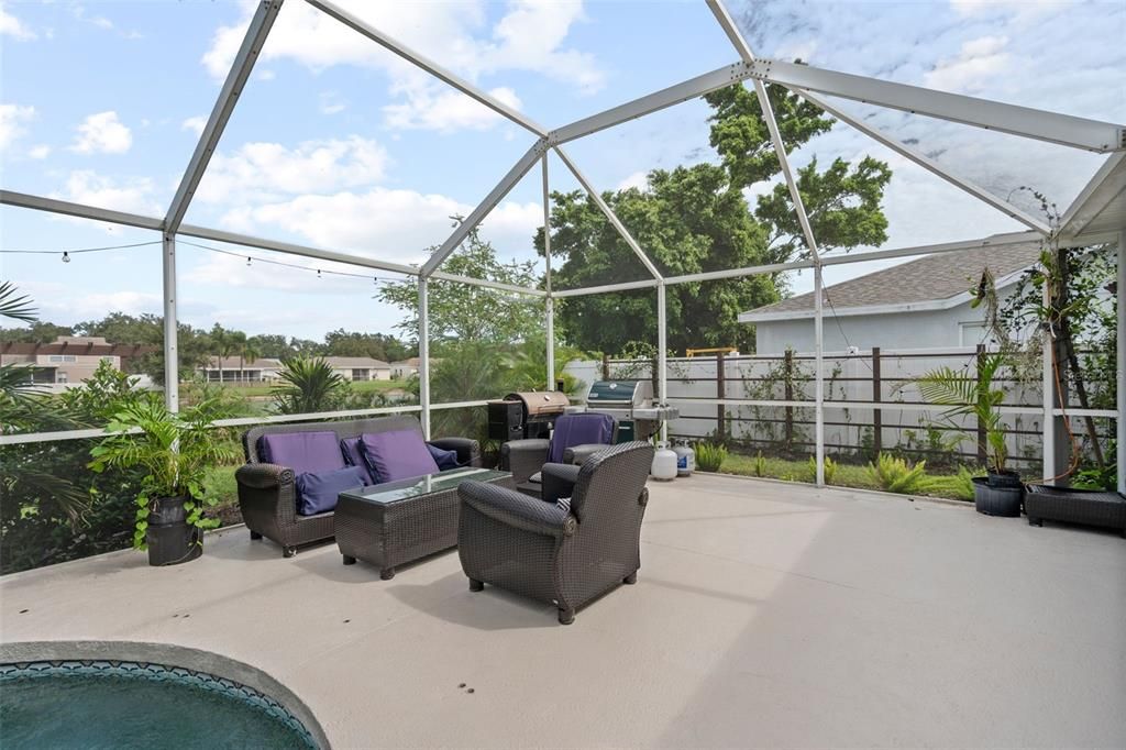 En Venta: $419,900 (3 camas, 2 baños, 1372 Pies cuadrados)