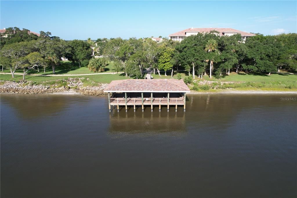 En Venta: $829,900 (5 camas, 4 baños, 3644 Pies cuadrados)