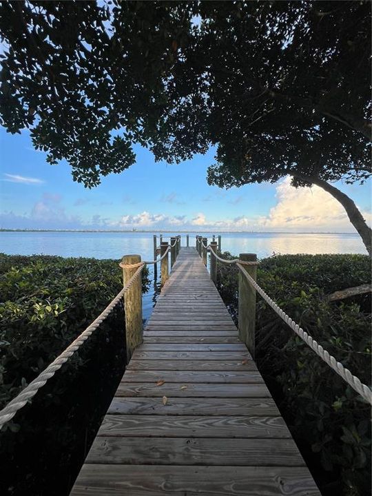 For Sale: $725,000 (0.39 acres)