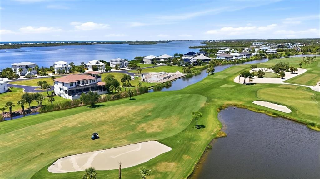 For Sale: $725,000 (0.39 acres)