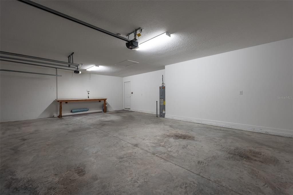 For Sale: $405,000 (4 beds, 3 baths, 2598 Square Feet)