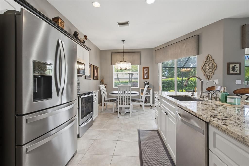For Sale: $424,900 (3 beds, 2 baths, 1531 Square Feet)