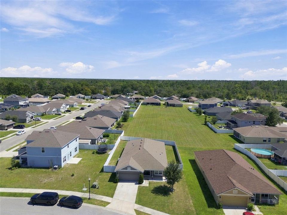 For Sale: $359,000 (4 beds, 3 baths, 2217 Square Feet)