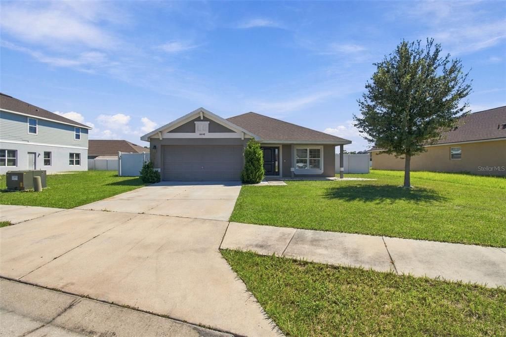 For Sale: $359,000 (4 beds, 3 baths, 2217 Square Feet)