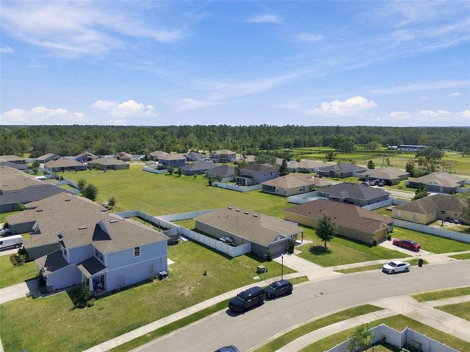 For Sale: $359,000 (4 beds, 3 baths, 2217 Square Feet)